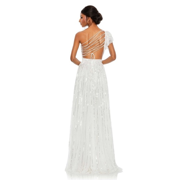 MAC DUGGAL 5565 NWT Sequined One Shoulder Flutter Sleeve A Line Gown - Picture 4 of 7